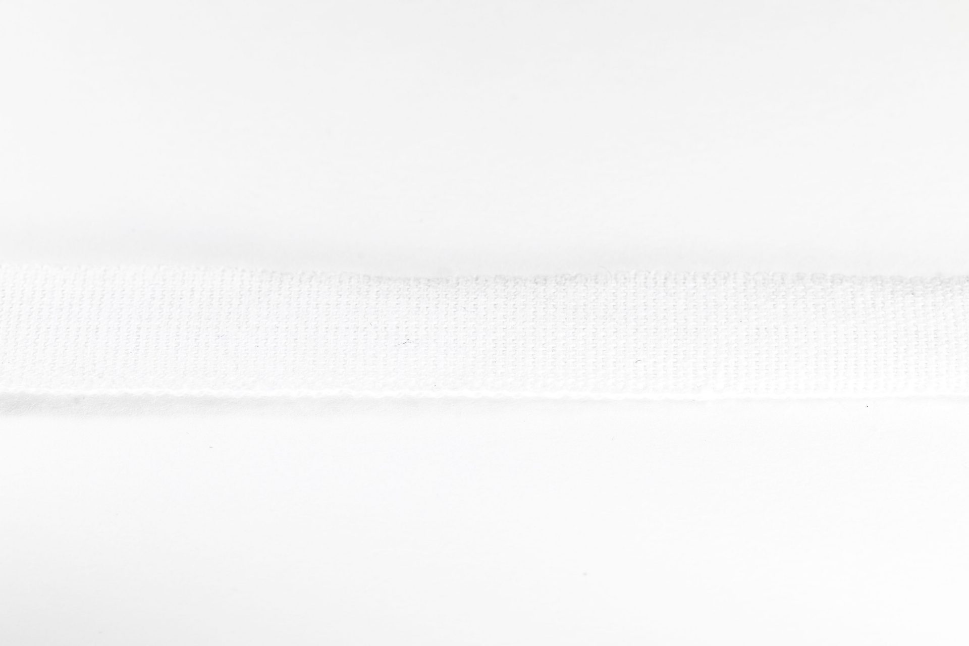 1001-12W_0001 12mm white cotton tape (Medical - trachy cord)