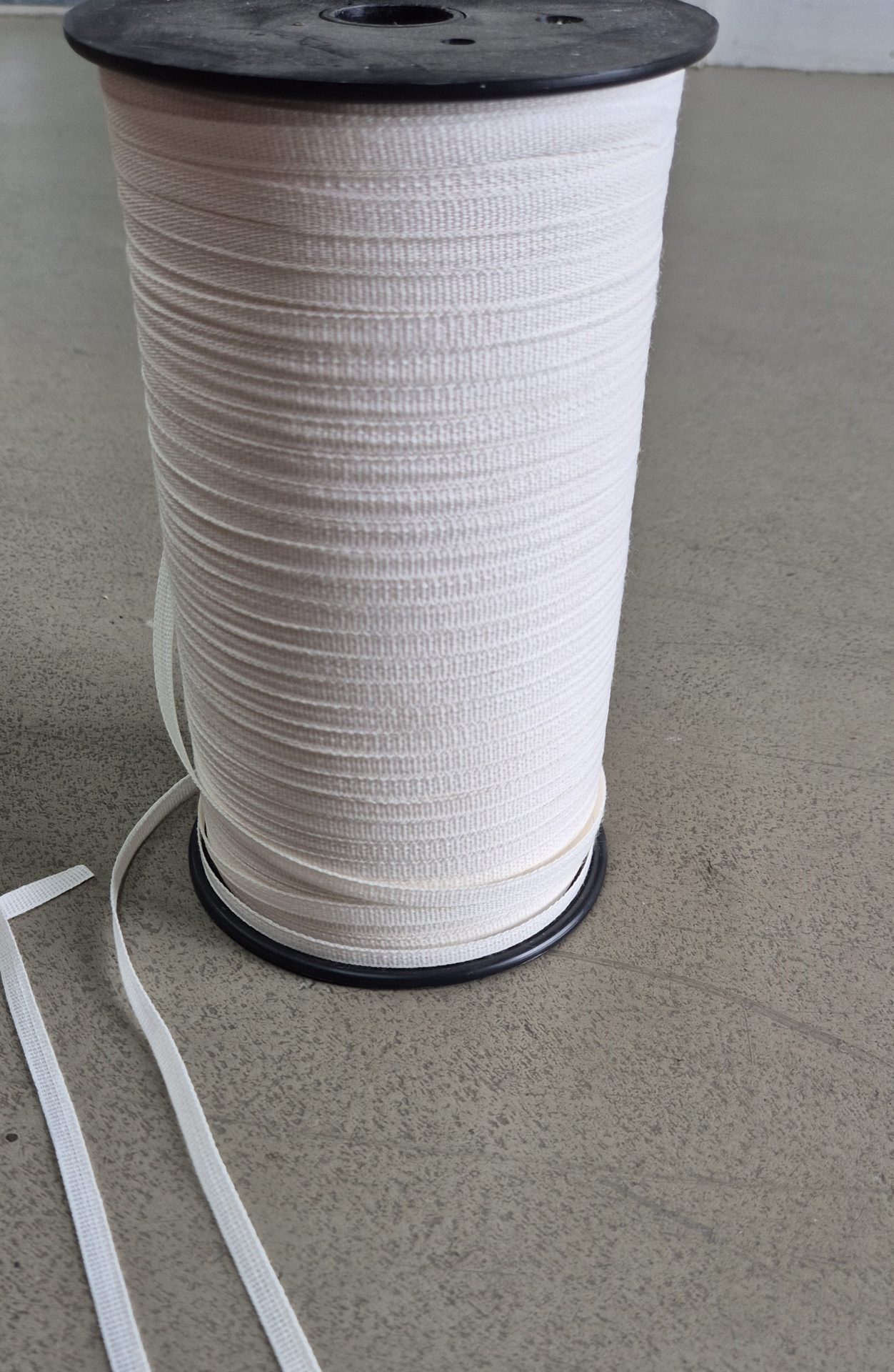 1000m reel of 6mm natural cotton tape